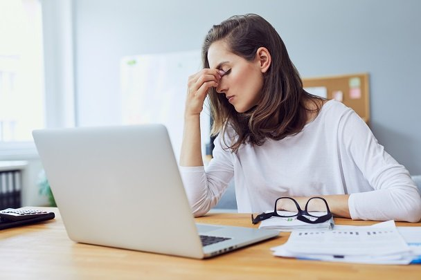 Some common risks you need to consider when choosing online writing service